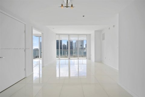 Copropriété à louer à Miami, Floride: 2 chambres, 103.12 m2 № 1345942 - photo 5