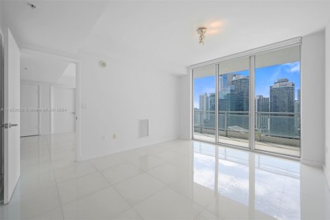 Condo in Miami, Florida, 2 bedrooms  № 1345942 - photo 7