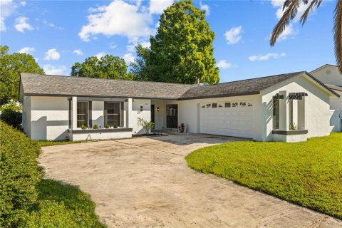 Villa ou maison à vendre à Tampa, Floride: 3 chambres, 145.76 m2 № 1351451 - photo 1