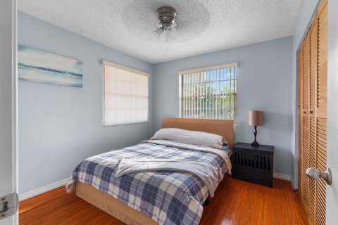 Condo in Coral Springs, Florida, 2 bedrooms  № 1099108 - photo 9