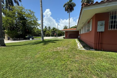 House in Miami, Florida 3 bedrooms, 164.9 sq.m. № 1293019 - photo 3