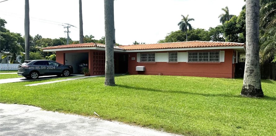 Villa ou maison à Miami, Floride 3 chambres, 164.9 m2 № 1293019