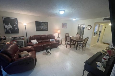 Condominio en venta en Sunrise, Florida, 2 dormitorios, 78.97 m2 № 1293020 - foto 4