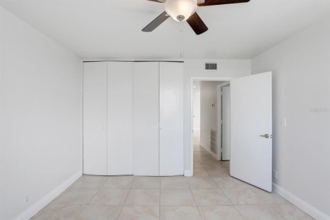 Condominio en venta en Tampa, Florida, 2 dormitorios, 78.6 m2 № 799858 - foto 14