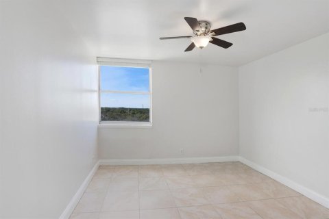 Condominio en venta en Tampa, Florida, 2 dormitorios, 78.6 m2 № 799858 - foto 15