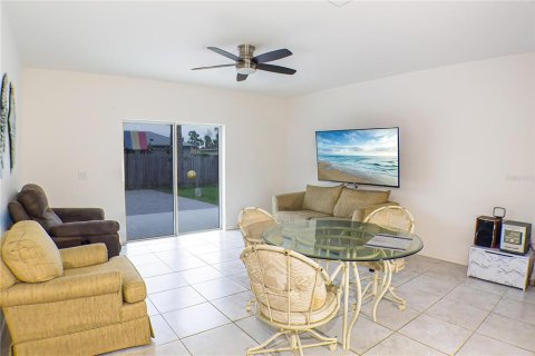 Casa en venta en North Port, Florida, 3 dormitorios, 144.93 m2 № 1298016 - foto 14