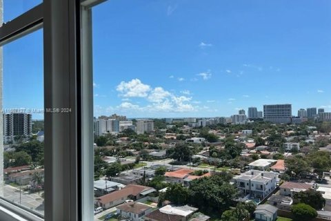 Condominio en venta en Miami, Florida, 2 dormitorios, 102.84 m2 № 1428316 - foto 12