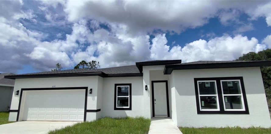 Casa en Kissimmee, Florida 4 dormitorios, 180.51 m2 № 1346293