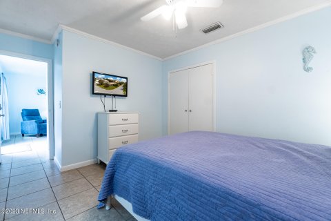 Duplex in Jacksonville Beach, Florida 2 bedrooms, 111.48 sq.m. № 771161 - photo 12