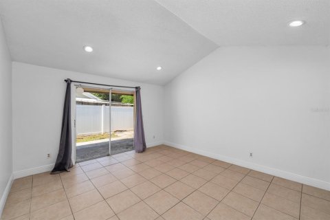 Casa en venta en Tampa, Florida, 2 dormitorios, 75.07 m2 № 1262770 - foto 7