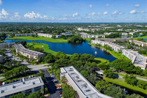 Copropriété à vendre à Coconut Creek, Floride: 2 chambres, 107.4 m2 № 1358515 - photo 27