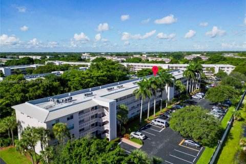 Condo in Coconut Creek, Florida, 2 bedrooms  № 1358515 - photo 28