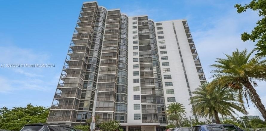 Condo in Aventura, Florida, 1 bedroom  № 1318990