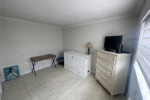 Condo in Dania Beach, Florida, 2 bedrooms  № 1079348 - photo 6