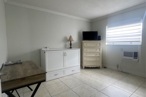 Condo in Dania Beach, Florida, 2 bedrooms  № 1079348 - photo 8