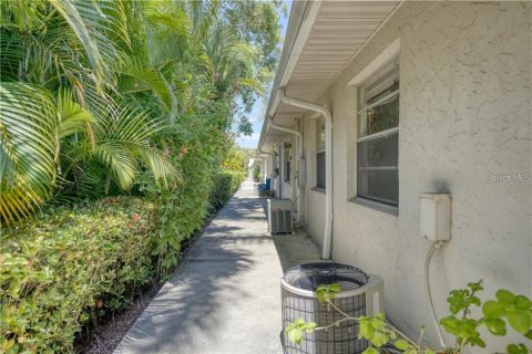 Condo in Punta Gorda, Florida, 1 bedroom  № 859040 - photo 8