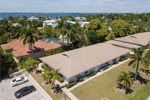 Condo in Punta Gorda, Florida, 1 bedroom  № 859040 - photo 3