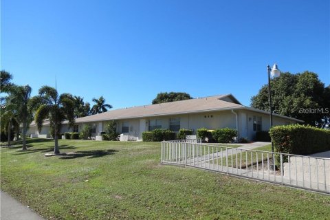 Condo in Punta Gorda, Florida, 1 bedroom  № 859040 - photo 1