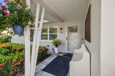 Villa ou maison à vendre à Largo, Floride: 2 chambres, 81.75 m2 № 1346291 - photo 5