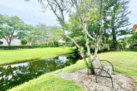 Condo in Coral Springs, Florida, 2 bedrooms  № 1377511 - photo 22