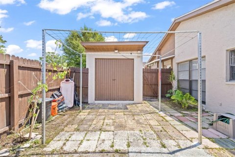 Casa en venta en Tampa, Florida, 2 dormitorios, 82.78 m2 № 1336573 - foto 27