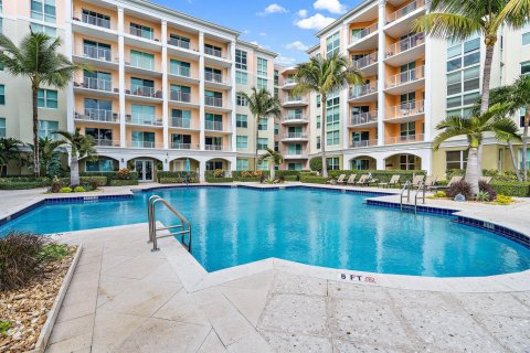 Condominio en venta en Lantana, Florida, 2 dormitorios, 104.98 m2 № 1104749 - foto 14