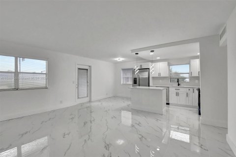 Copropriété à vendre à Delray Beach, Floride: 2 chambres, 81.75 m2 № 1180385 - photo 5