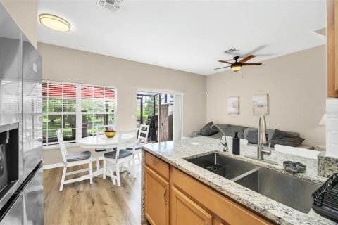 Adosado en alquiler en Kissimmee, Florida, 4 dormitorios, 130.06 m2 № 1341054 - foto 16