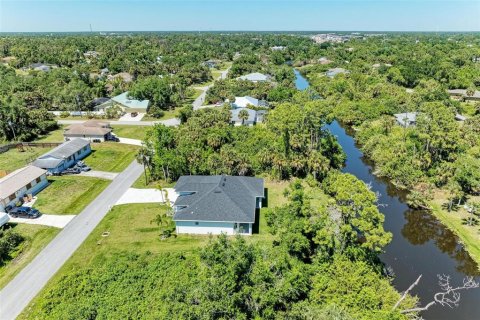 Casa en venta en North Port, Florida, 3 dormitorios, 208.57 m2 № 1105823 - foto 6