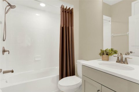 Condo in Orlando, Florida, 2 bedrooms  № 1009748 - photo 24