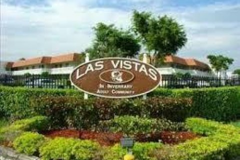 Condo in Lauderhill, Florida, 1 bedroom  № 1223602 - photo 3