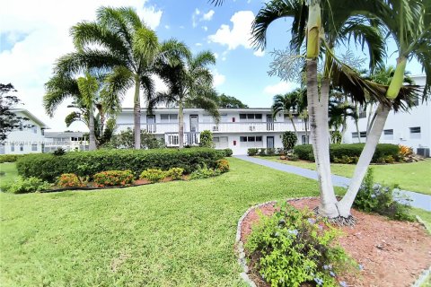 Condominio en venta en Deerfield Beach, Florida, 1 dormitorio, 65.03 m2 № 1092560 - foto 25