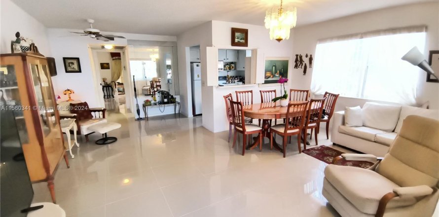 Condominio en Deerfield Beach, Florida, 1 dormitorio  № 1092560