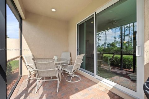 Casa en venta en Port St. Lucie, Florida, 2 dormitorios, 150.13 m2 № 1092521 - foto 18