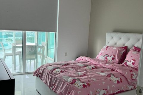 Condo in Sunny Isles Beach, Florida, 3 bedrooms  № 1099966 - photo 10