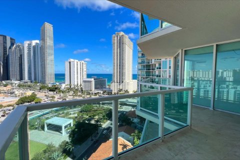 Condo in Sunny Isles Beach, Florida, 3 bedrooms  № 1099966 - photo 5