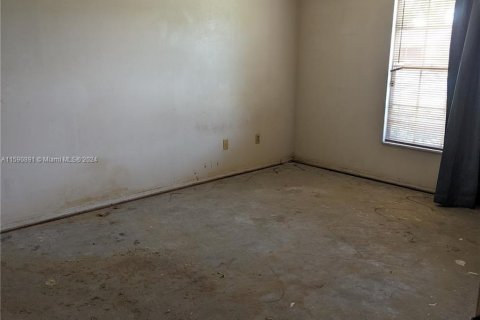 House in Jacksonville, Florida 3 bedrooms № 1181343 - photo 5