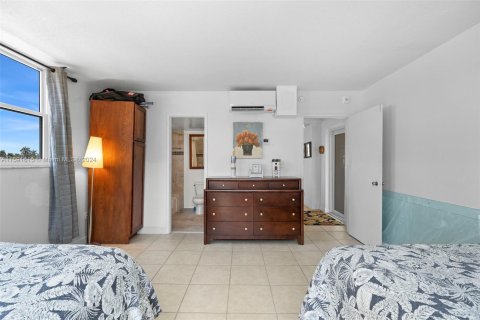 Copropriété à vendre à Pompano Beach, Floride: 2 chambres, 106.84 m2 № 1181393 - photo 5