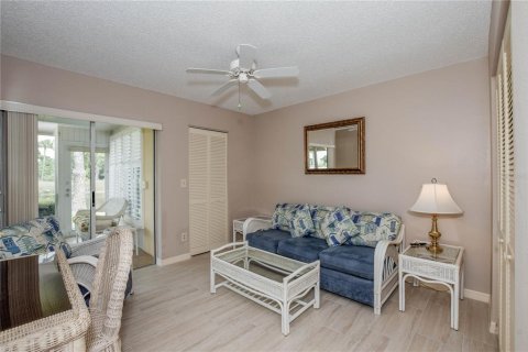 House in Venice, Florida 2 bedrooms, 126.81 sq.m. № 1150104 - photo 6