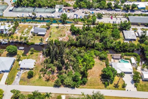 Terreno en venta en Punta Gorda, Florida № 1150143 - foto 20