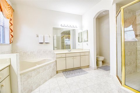 Villa ou maison à vendre à Pembroke Pines, Floride: 4 chambres, 251.95 m2 № 1080525 - photo 11