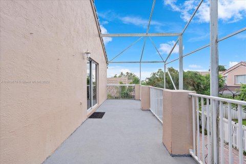 Villa ou maison à vendre à Pembroke Pines, Floride: 4 chambres, 205.13 m2 № 596721 - photo 25