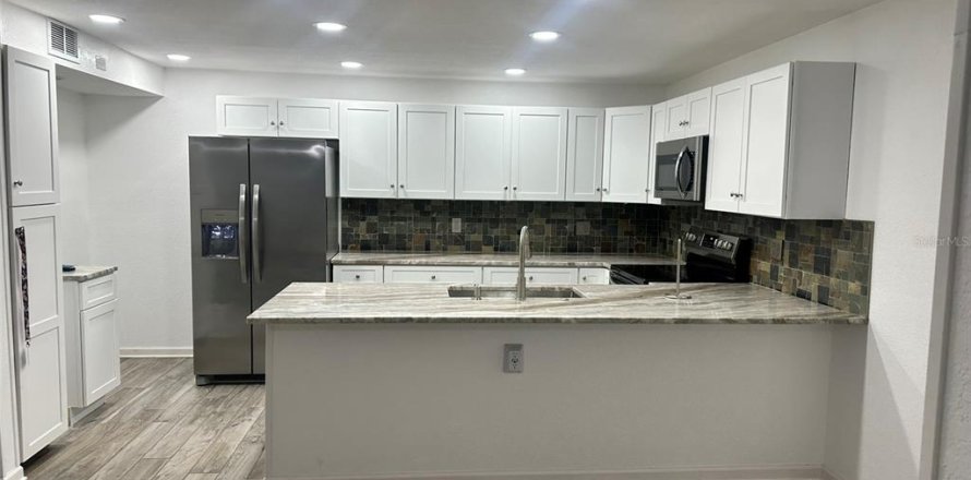 Condo in Sanford, Florida, 2 bedrooms  № 1351453