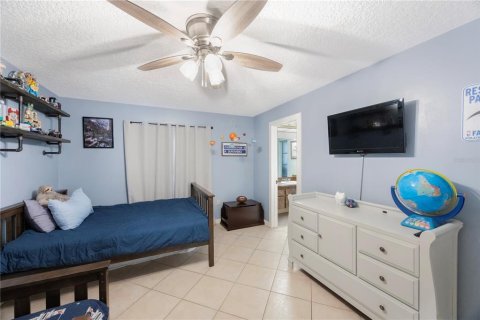 Casa en venta en New Port Richey, Florida, 3 dormitorios, 176.14 m2 № 1351455 - foto 15