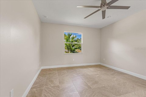 Villa ou maison à vendre à Palm Bay, Floride: 3 chambres, 140.65 m2 № 1157049 - photo 14
