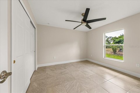 Villa ou maison à vendre à Palm Bay, Floride: 3 chambres, 140.65 m2 № 1157049 - photo 3