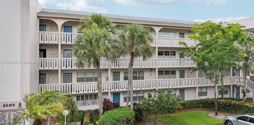 Condo in Coconut Creek, Florida, 1 bedroom  № 1345550