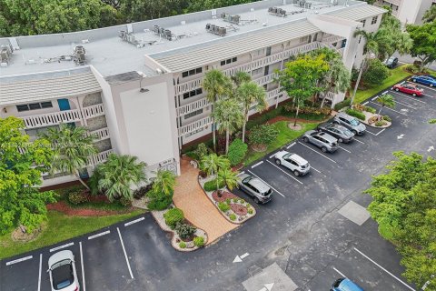 Copropriété à vendre à Coconut Creek, Floride: 1 chambre, 68.93 m2 № 1345550 - photo 27