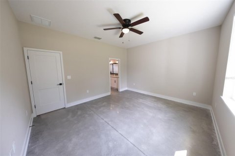 House in Winter Haven, Florida 3 bedrooms, 143.07 sq.m. № 1371954 - photo 23