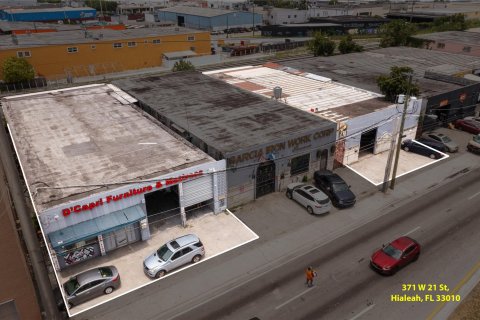 Commercial property in Hialeah, Florida № 1182487 - photo 29